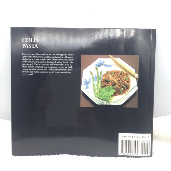 Vintage cold pasta recipe book yr 1989 . - Picture 2 of 8